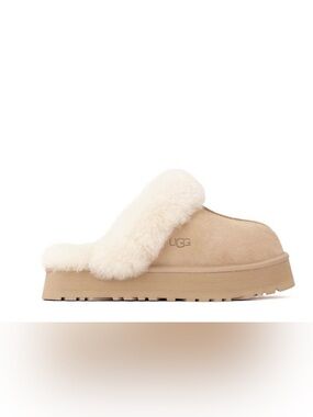 UGG Disquette Platform Clog Slipper Sand Size 8